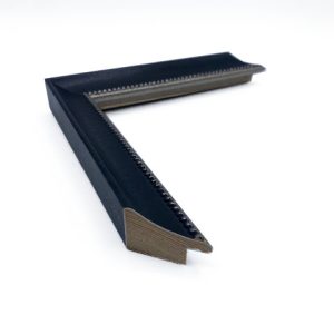 1 Black Bead Alfresco