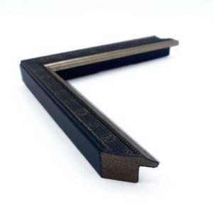 7/8 Antique With Black Flower Mini