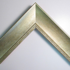 1 3/4 Marbled Silver With Fancy Lip