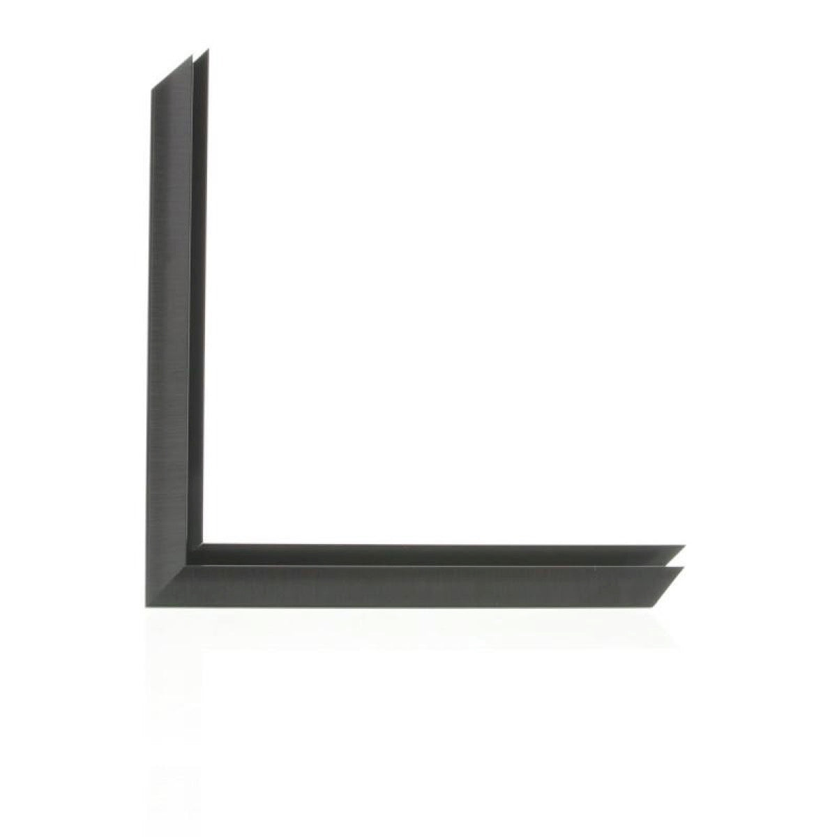 65 EBONY